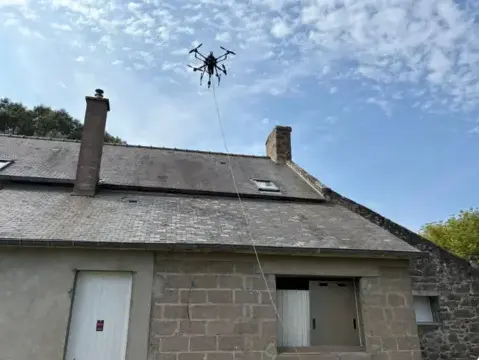 Nettoyage façade à Dinan - image 3